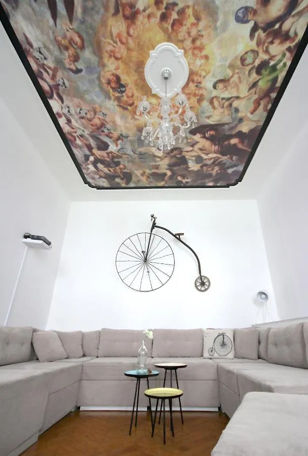 For The Bold, Chic And Open Minded Apartment Vienna