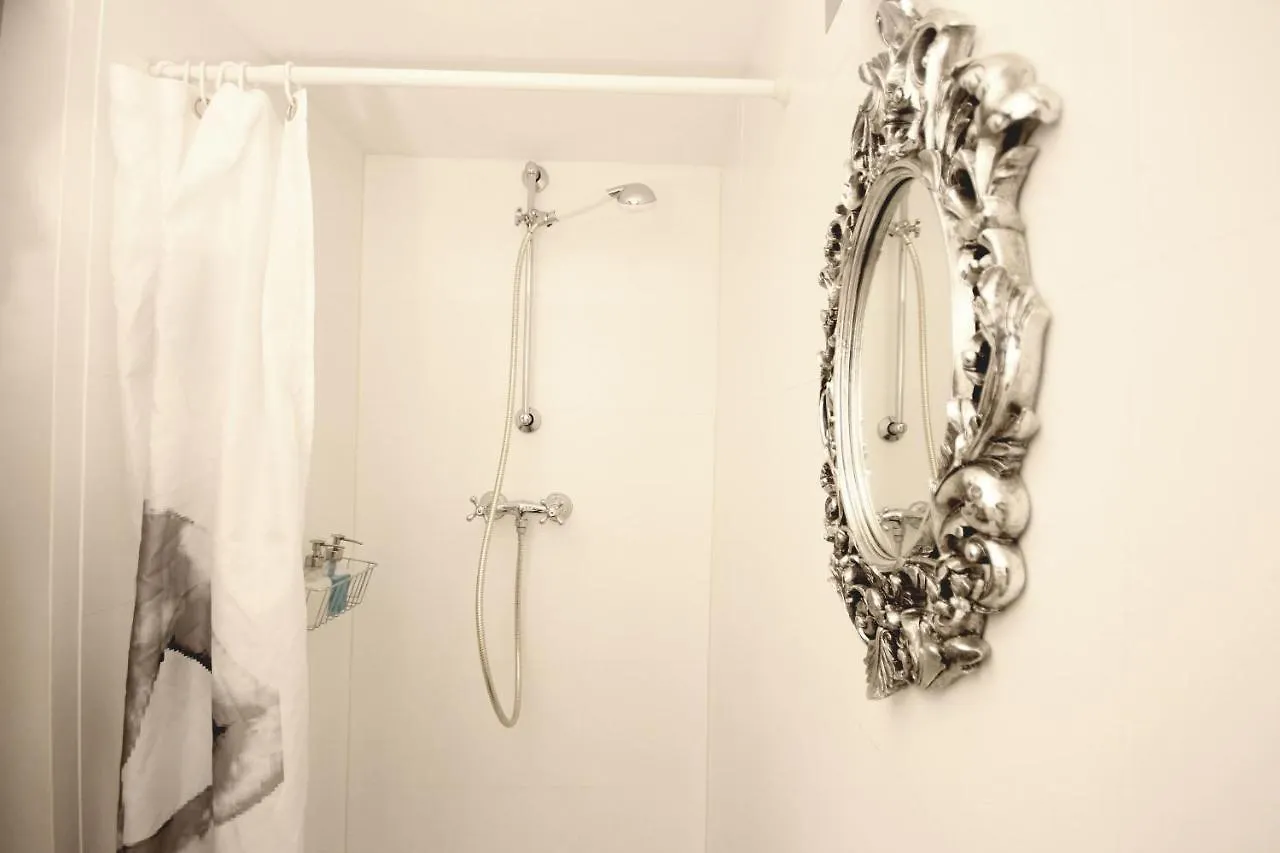 For The Bold, Chic And Open Minded Apartment Vienna